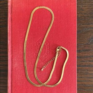 Elegant Gold Snake Chain Necklace with Adjustable Feature